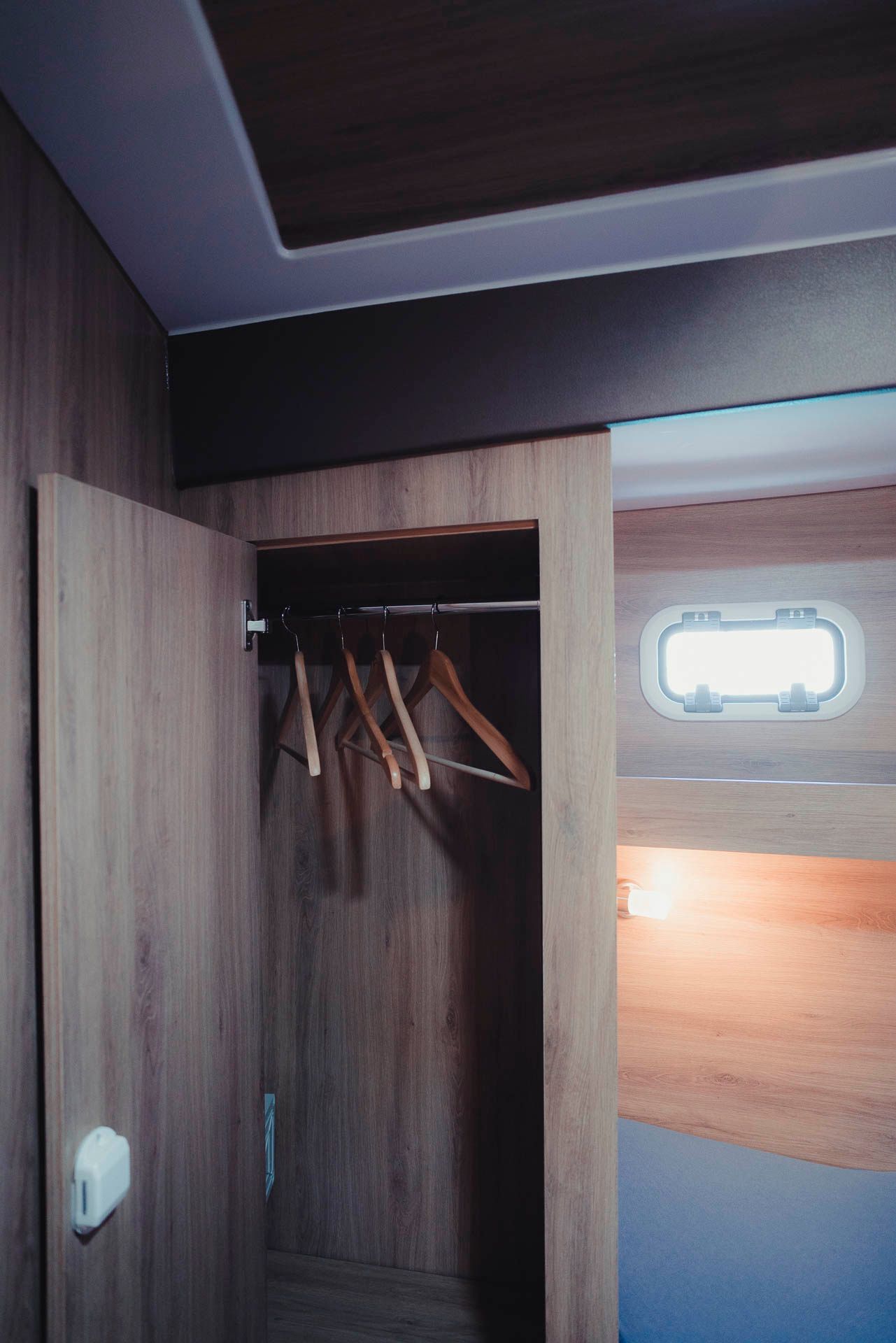 Nikhen Aquasun 34 | MaLa