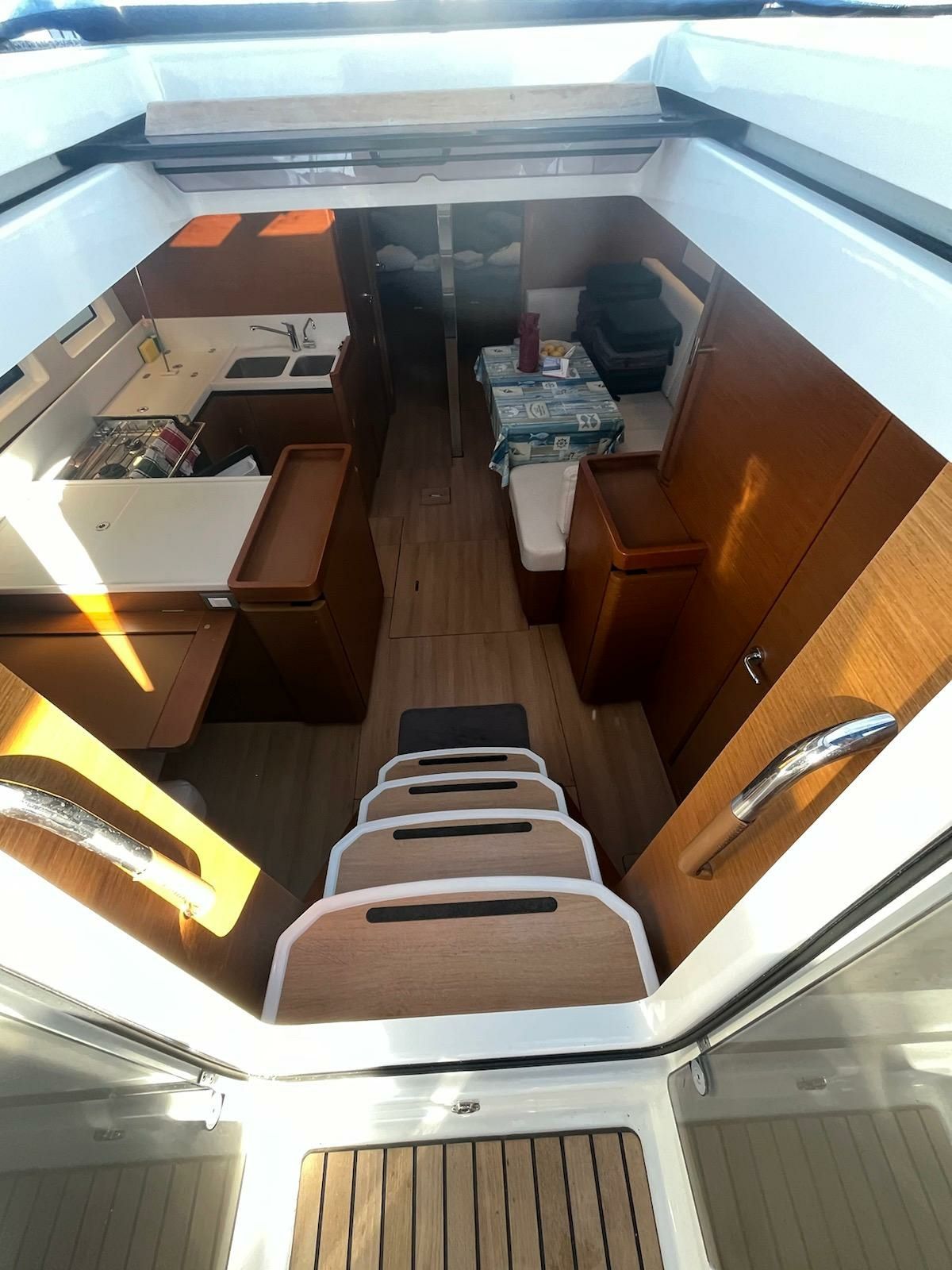 Jeanneau Sun Odyssey 440 | Maryann