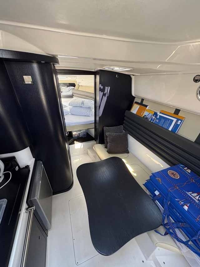 Oechsner SRX30 | Sky