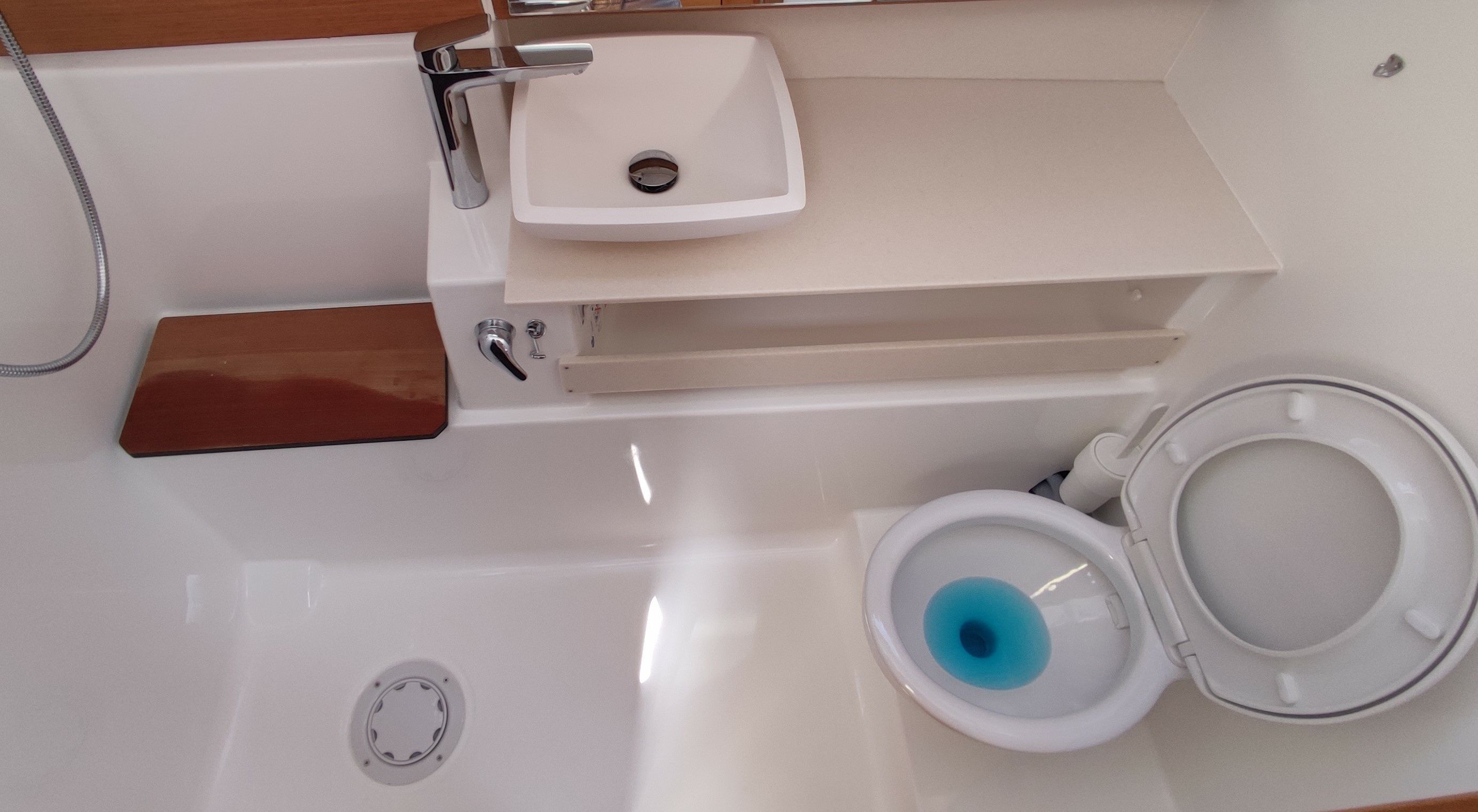 Dufour 430 | Luna Rossa