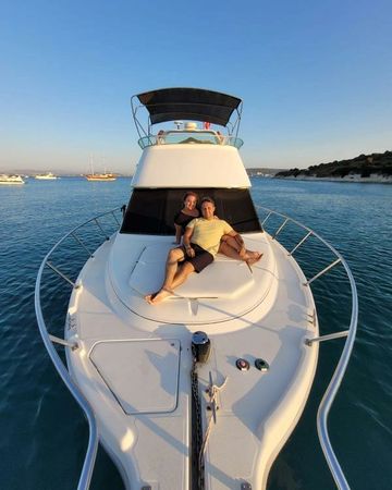 Bayliner 3587 | Deda