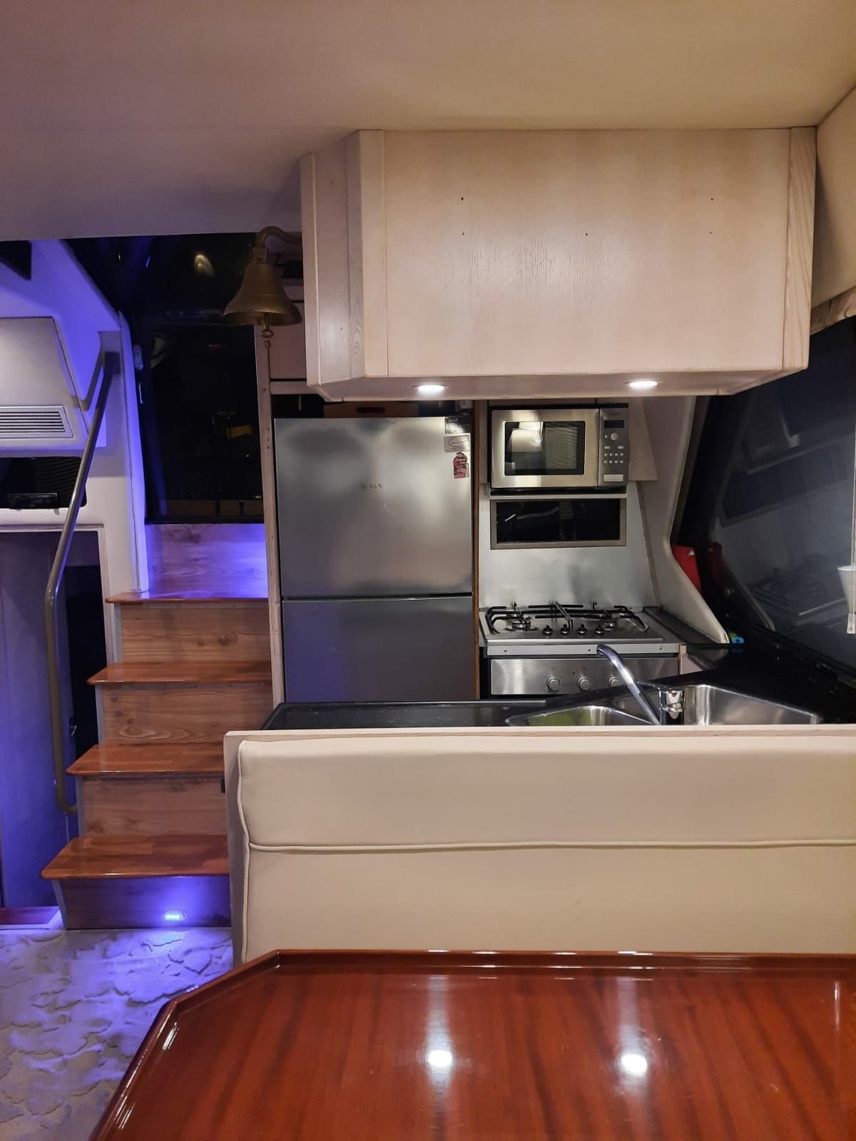 Bayliner 3587 | Deda