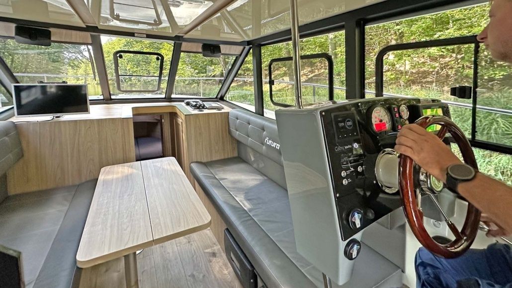 Futura 40 | Dicker Max