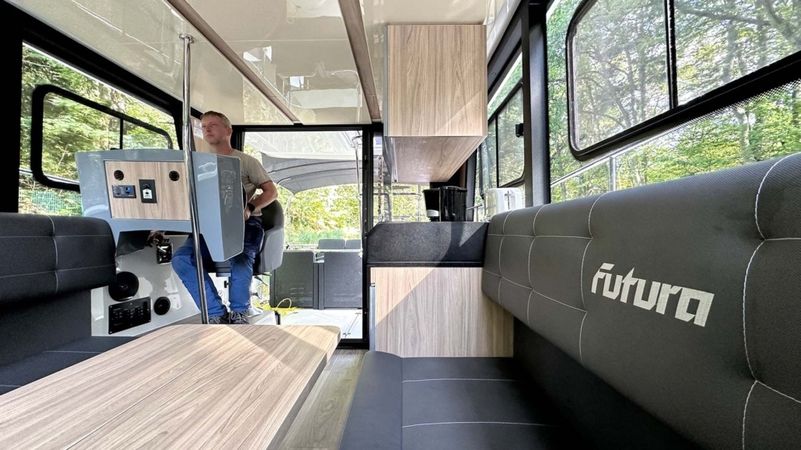 Futura 40 | Dicker Max