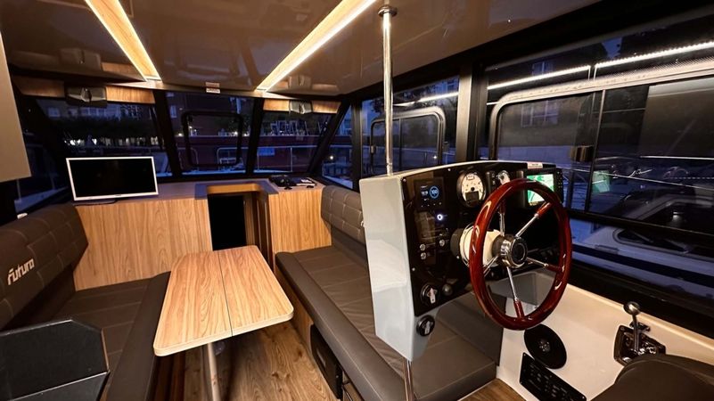 Futura 40 | Dicker Max