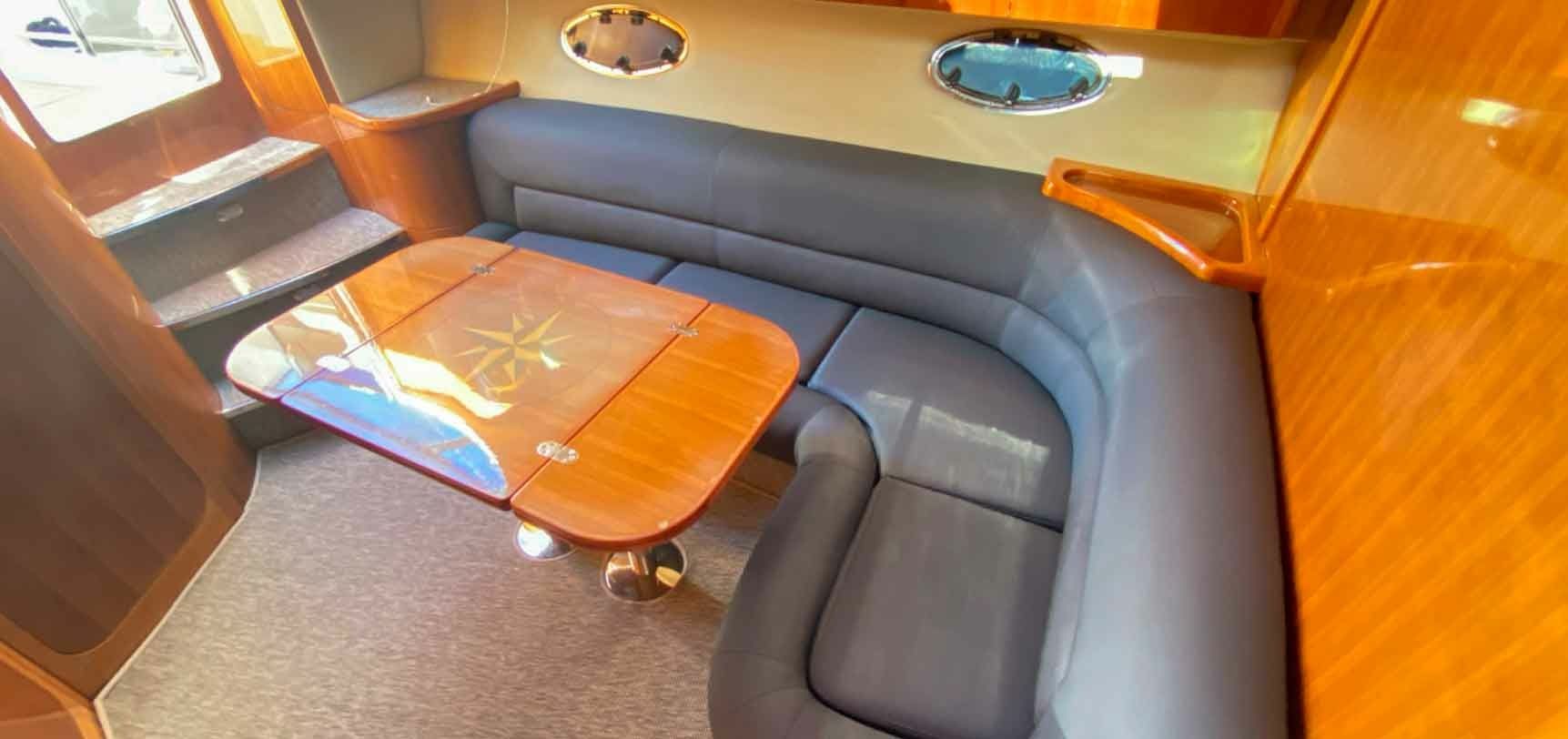 Windy 37 Grand Mistral | Marina Vice