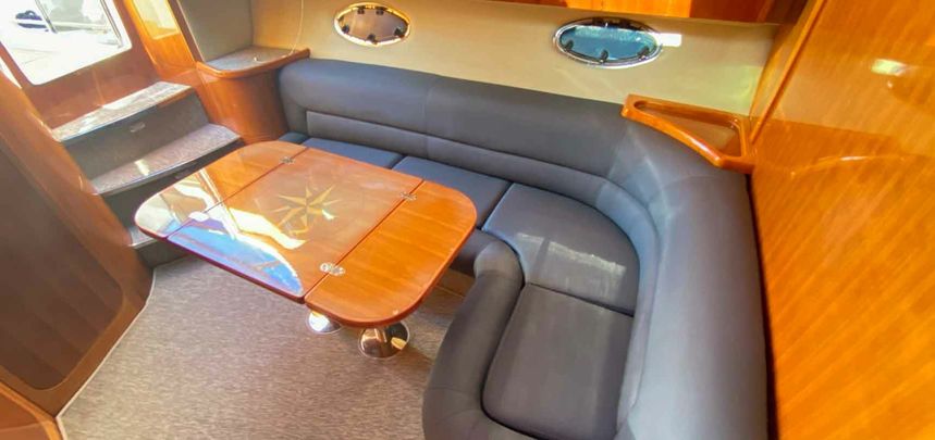 Windy 37 Grand Mistral | Marina Vice