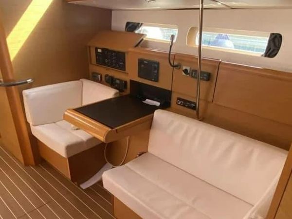 Jeanneau Sun Odyssey 439 | Luna