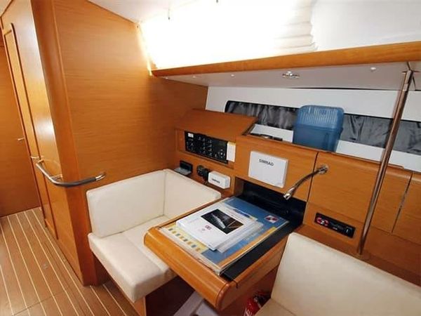 Jeanneau Sun Odyssey 439 | Luna