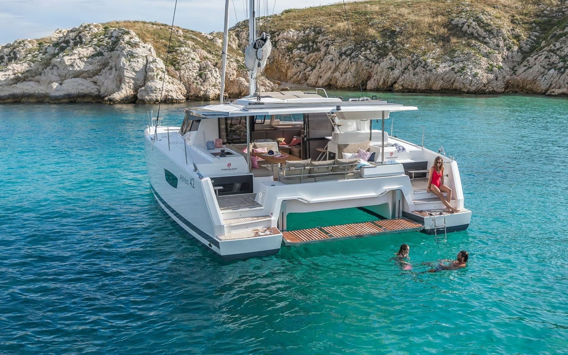Fountaine Pajot Astrea 42 | Speakeasy