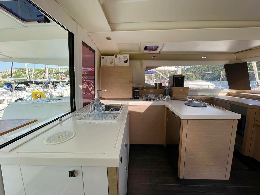Fountaine Pajot Astrea 42 | Flavia Augusta