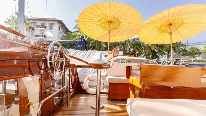 Custom Built 49 | Mami Wata