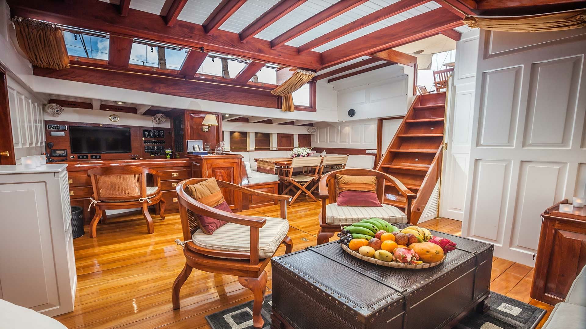 Custom Built 95 | Aventure