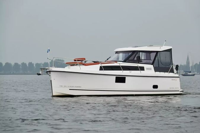 Northman Nexus Revo 870 Electric | White Pearl