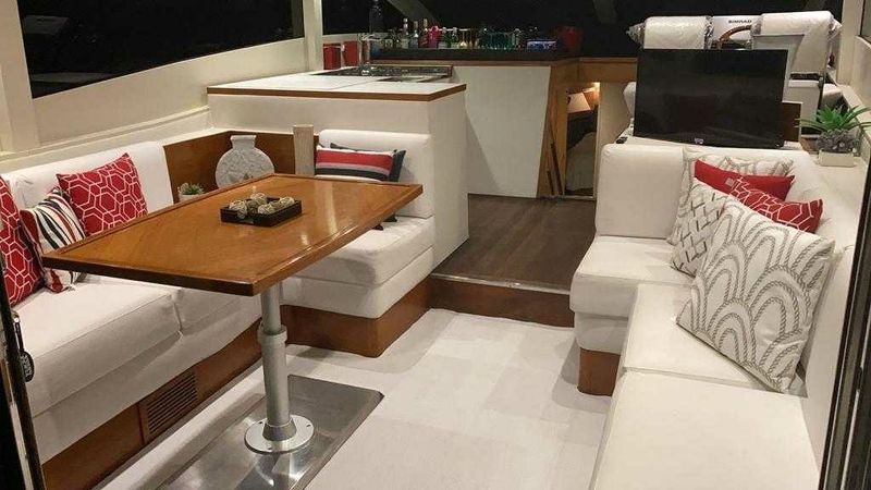 Segue 58 HT | Rhein Sofia