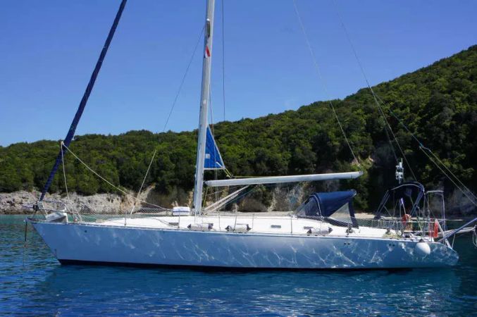 Atlantic Magic 44 | Amazon