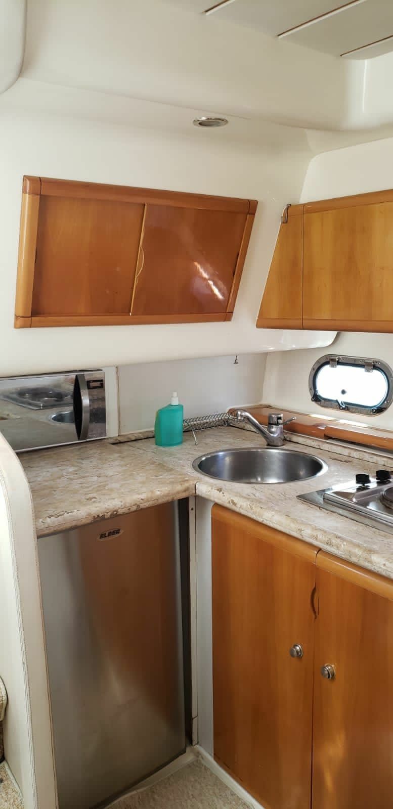 Ferretti 430 | Aquarius 3