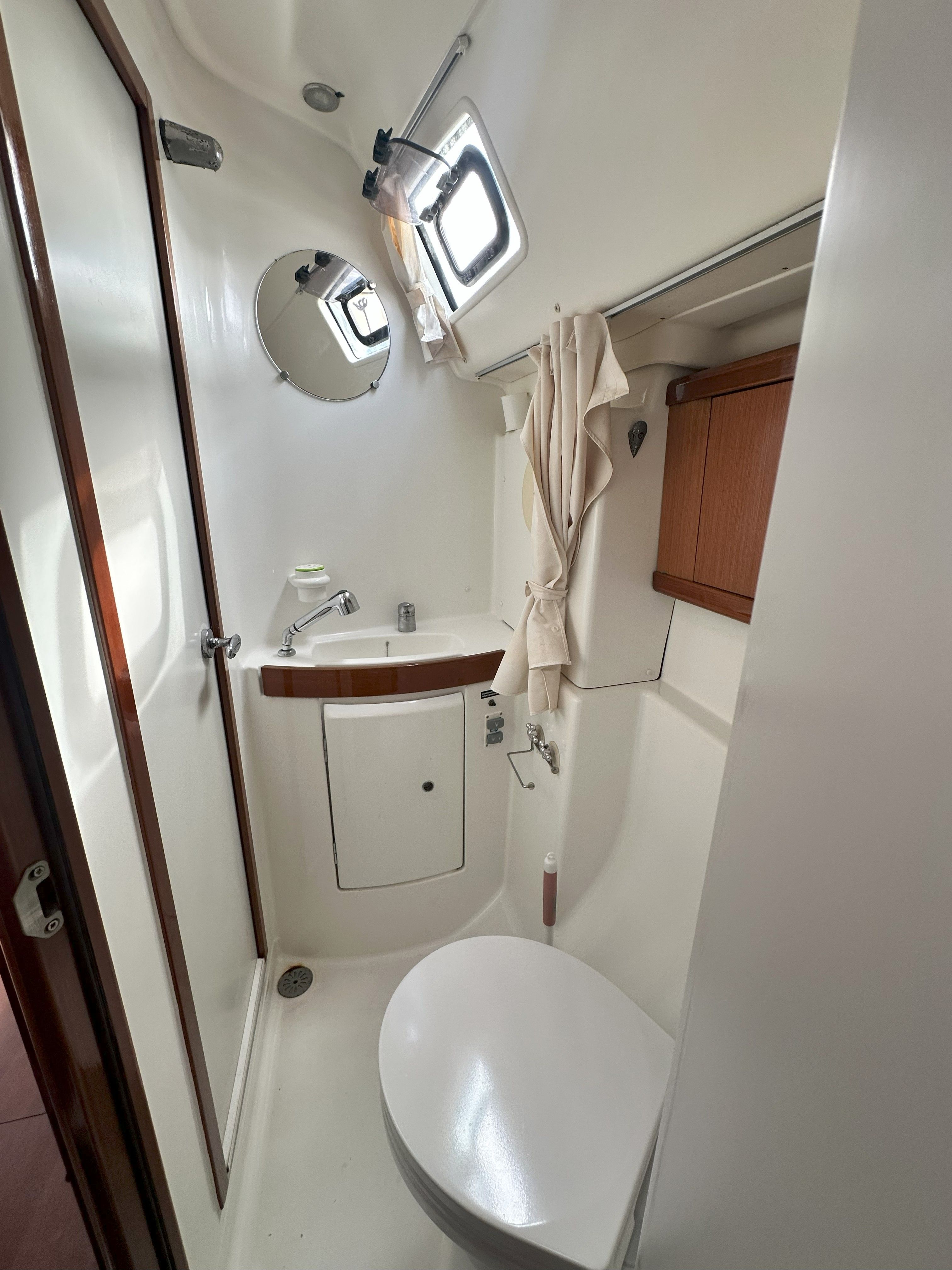 Beneteau Oceanis 43 | Filadelfo
