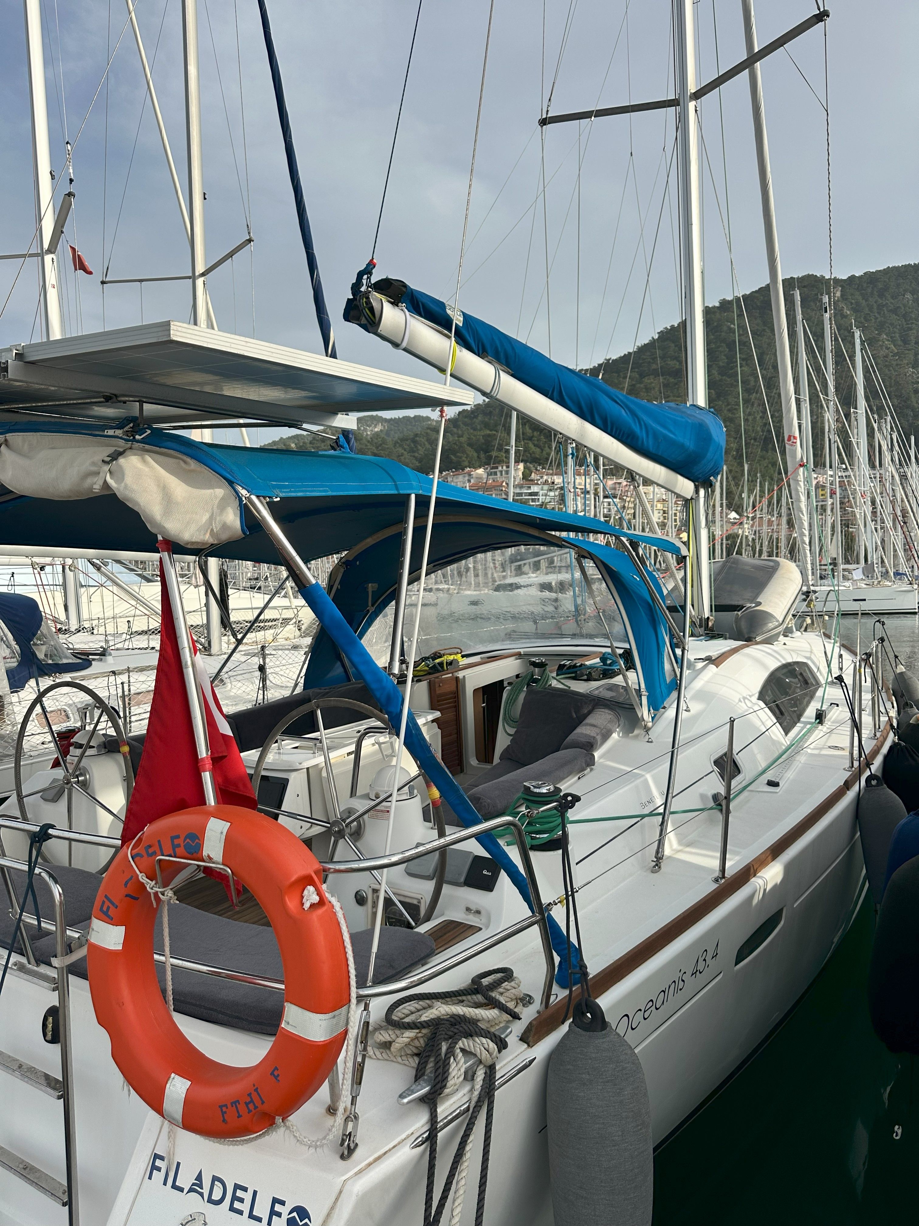Beneteau Oceanis 43 | Filadelfo