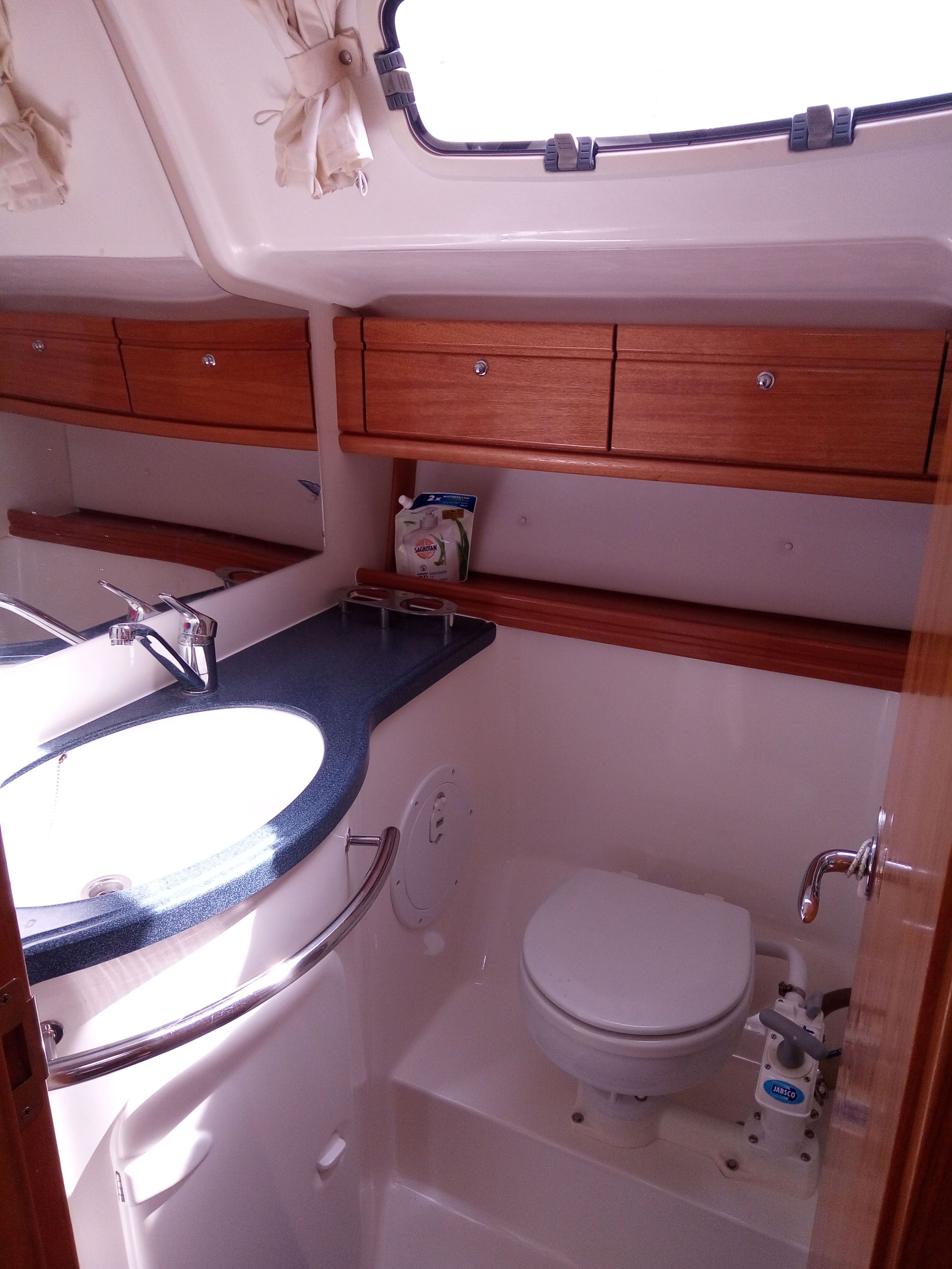 Bavaria Cruiser 46 | Antares