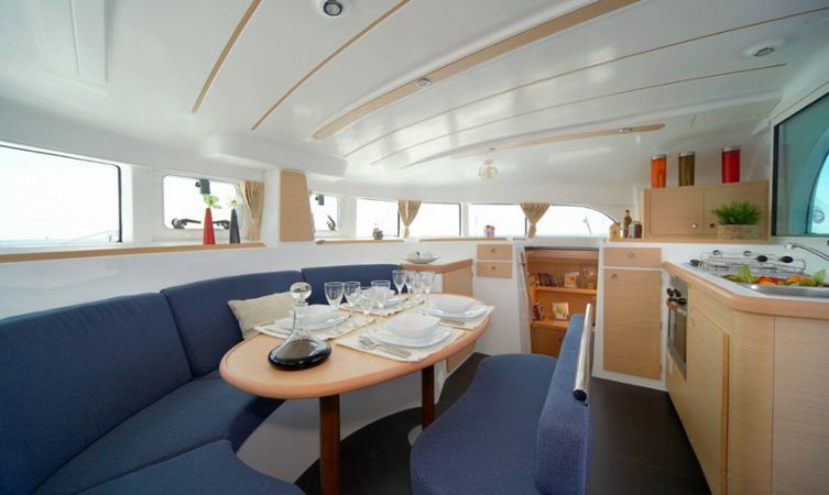 Lagoon 380 S2 | Magano