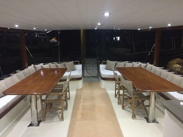 Custom Built 54 | Vega 1