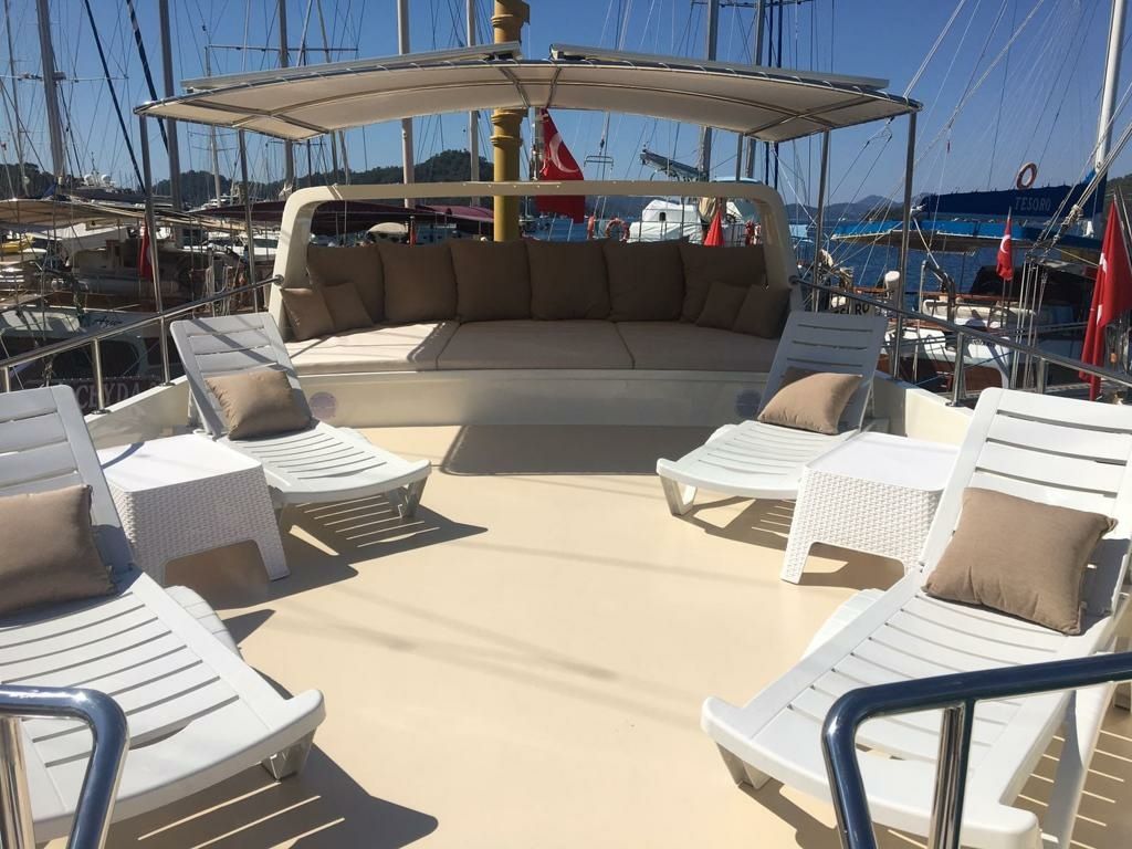 Custom Built 54 | Vega 1