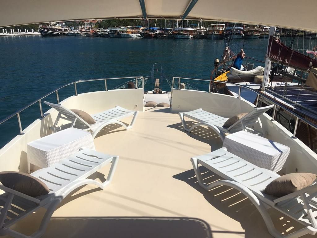 Custom Built 54 | Vega 1