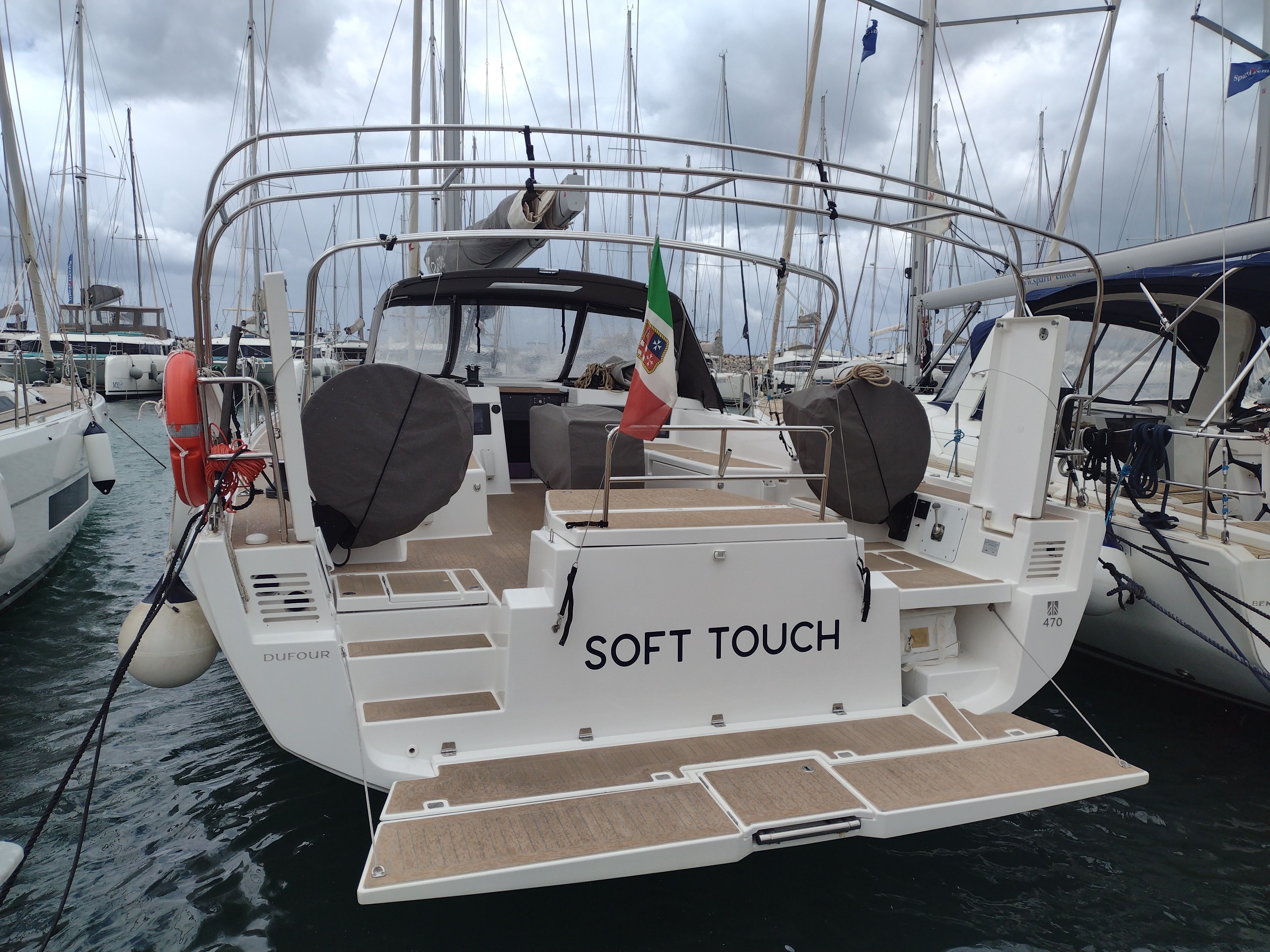 Dufour 470 | Soft Touch