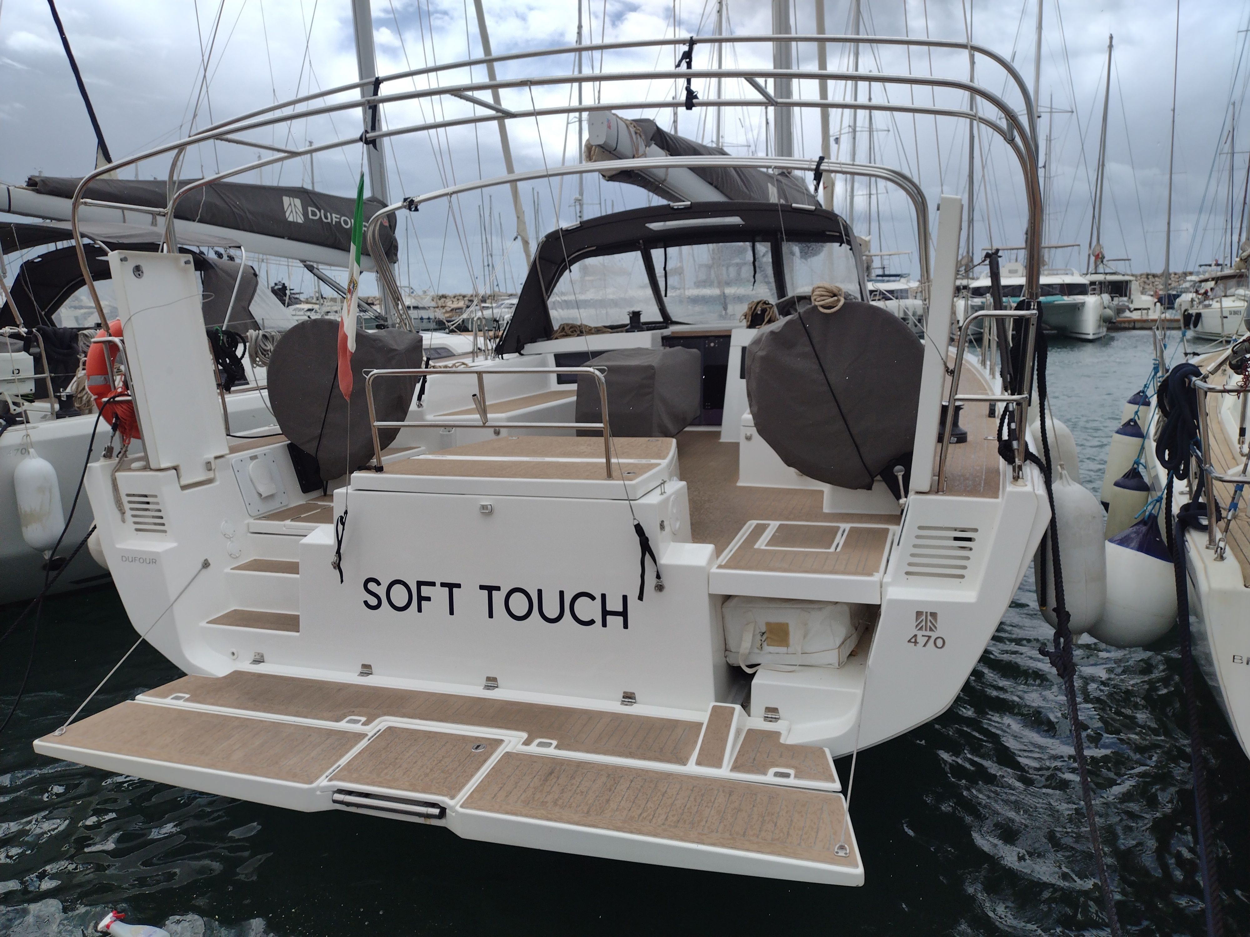 Dufour 470 | Soft Touch