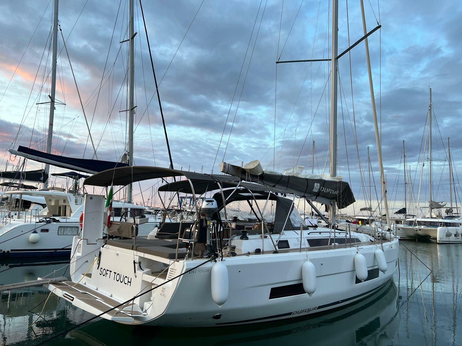 Dufour 470 | Soft Touch
