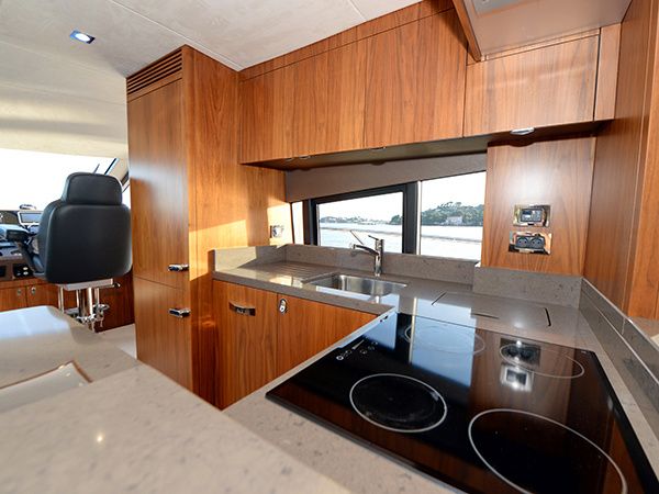 Sunseeker Manhattan 65 | Turquoise