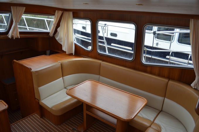 De Drait Advantage 42 | Saphir