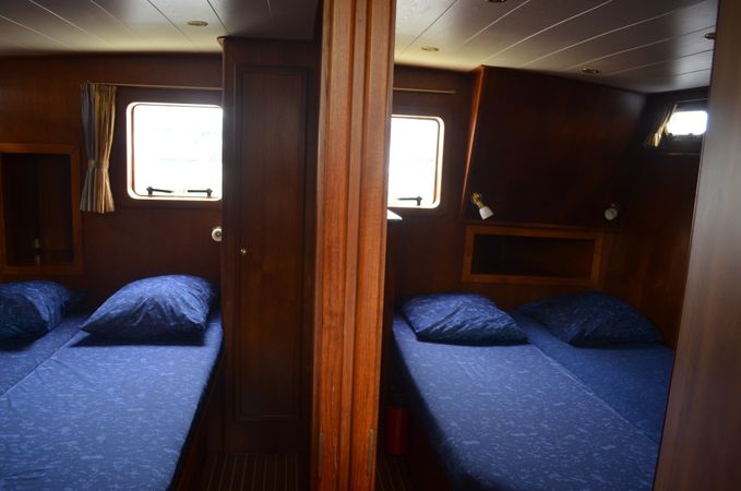 De Drait Advantage 42 | Blue Sky