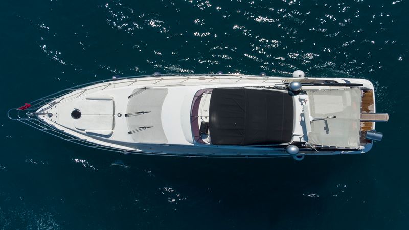 Azimut 55 | The Galeria