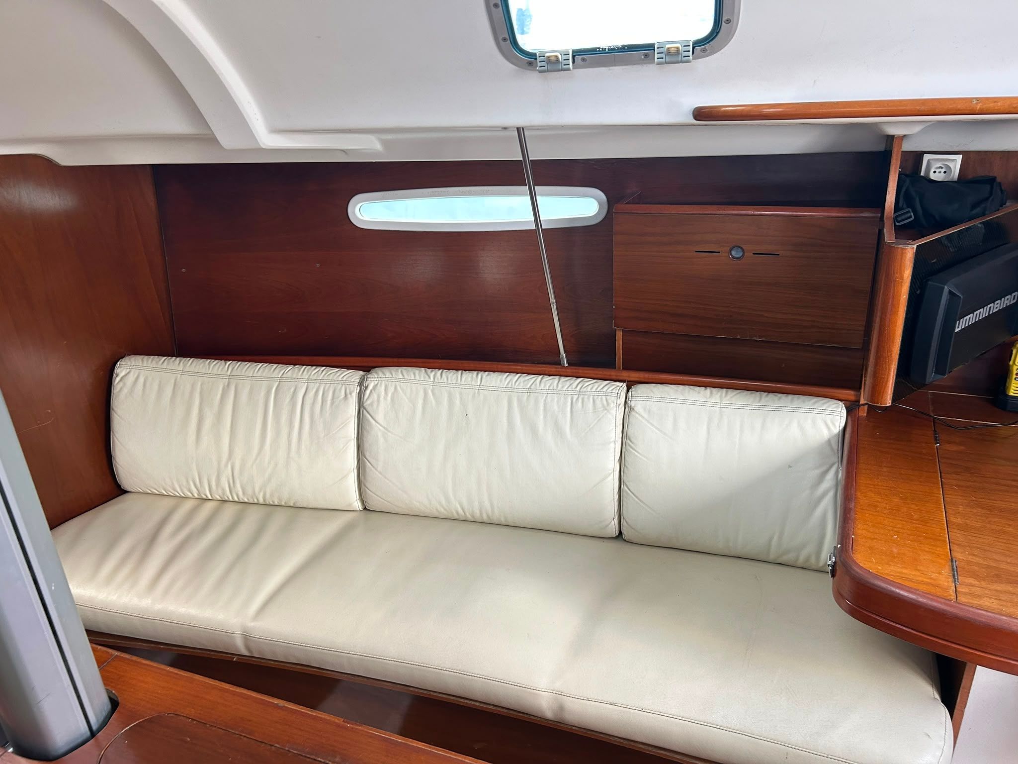 Beneteau First 31.7 | Jack