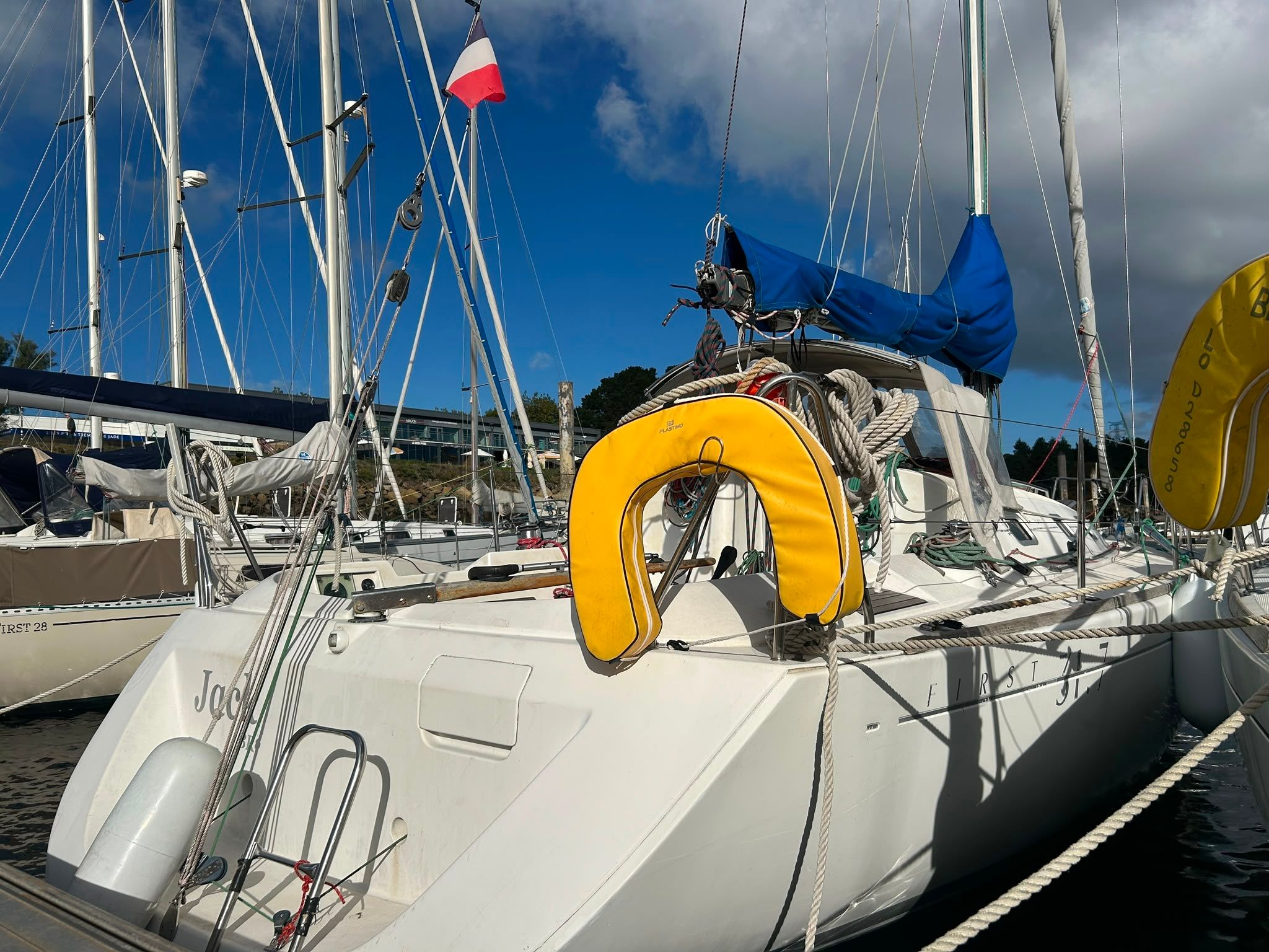 Beneteau First 31.7 | Jack