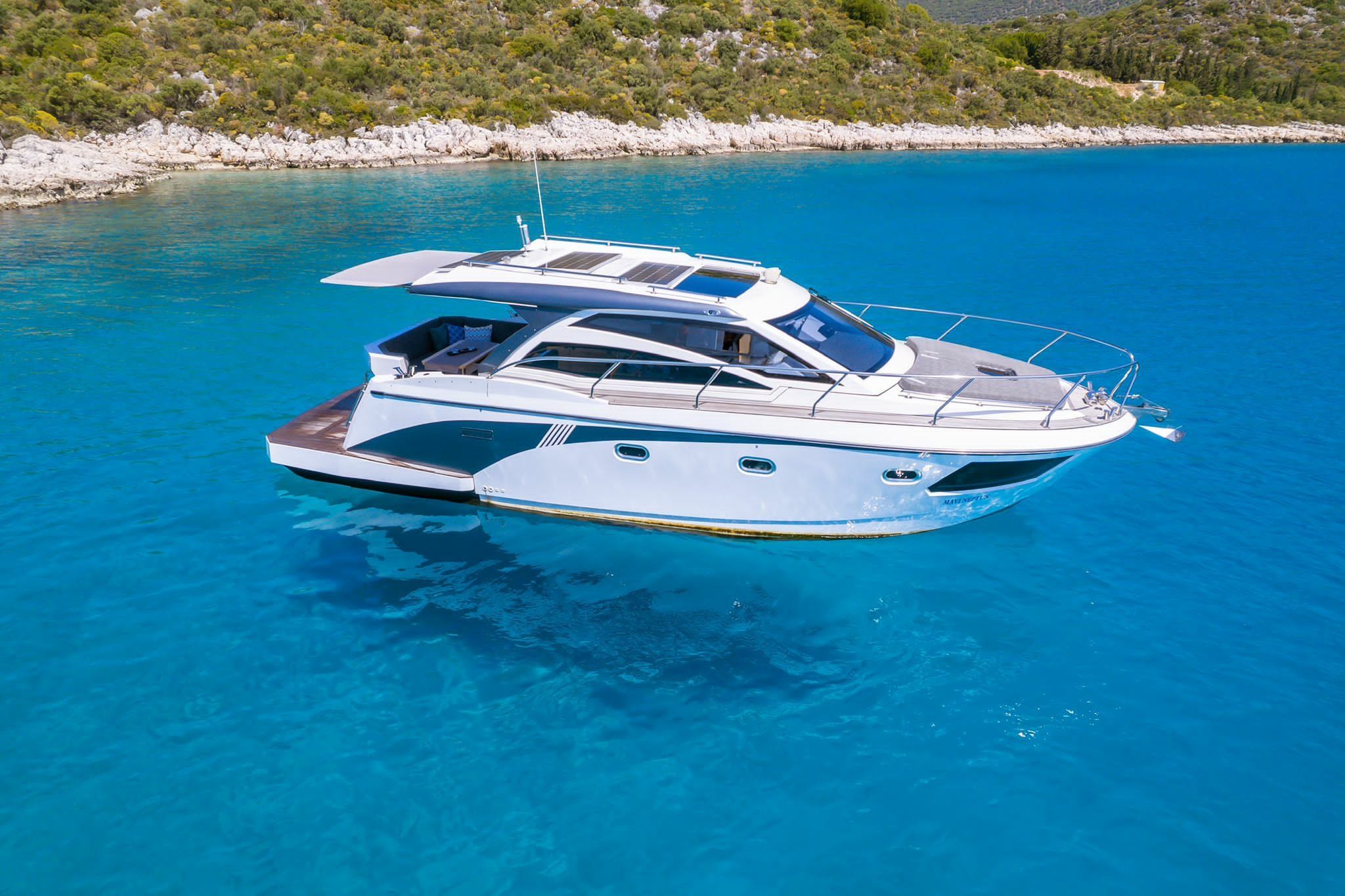 Custom Built 36 | Mavi Neptun