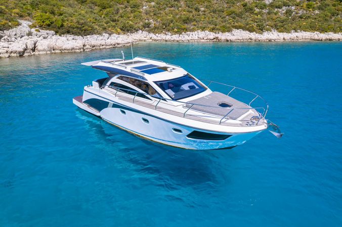 Custom Built 36 | Mavi Neptun