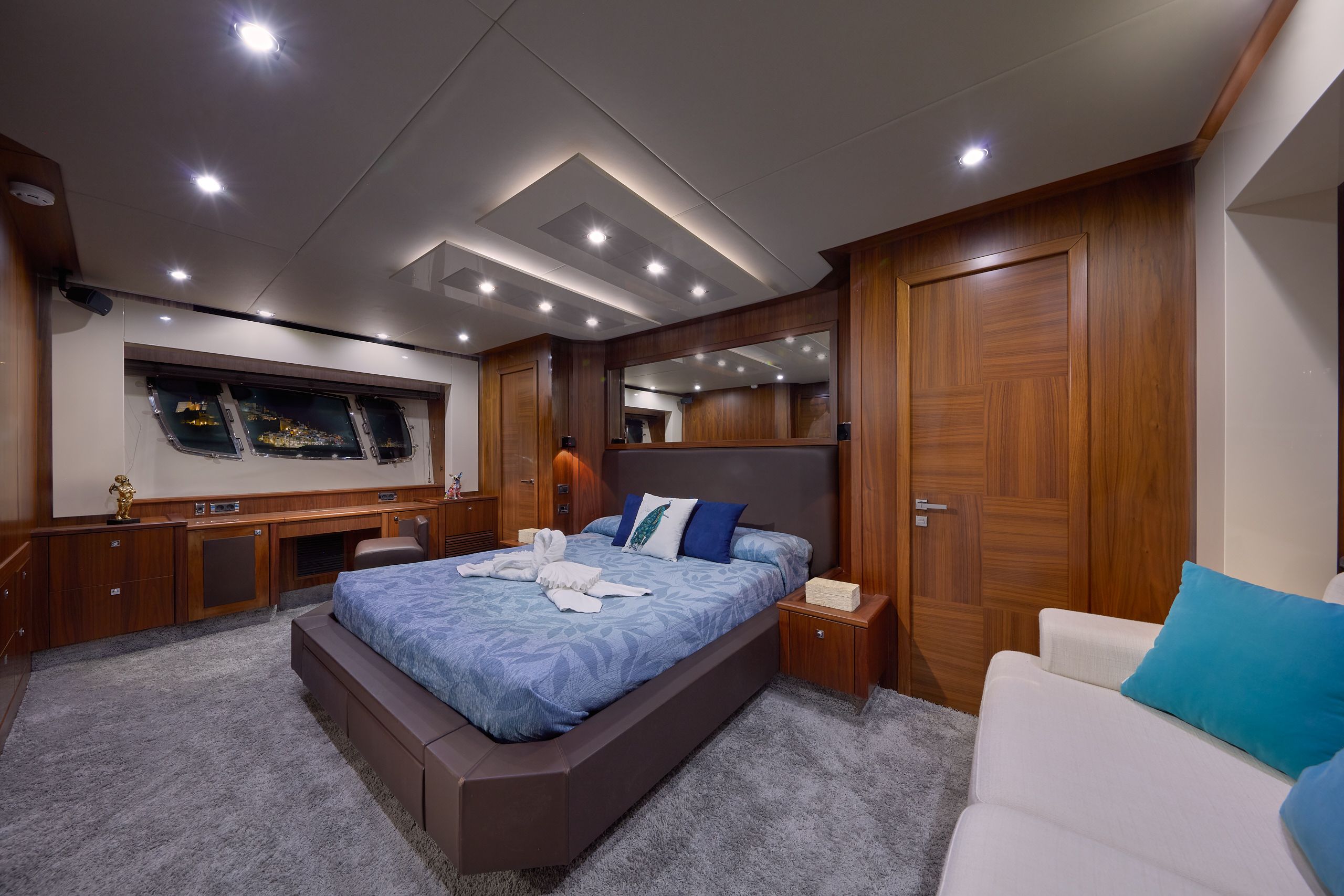 Sunseeker 84 | Ariyas