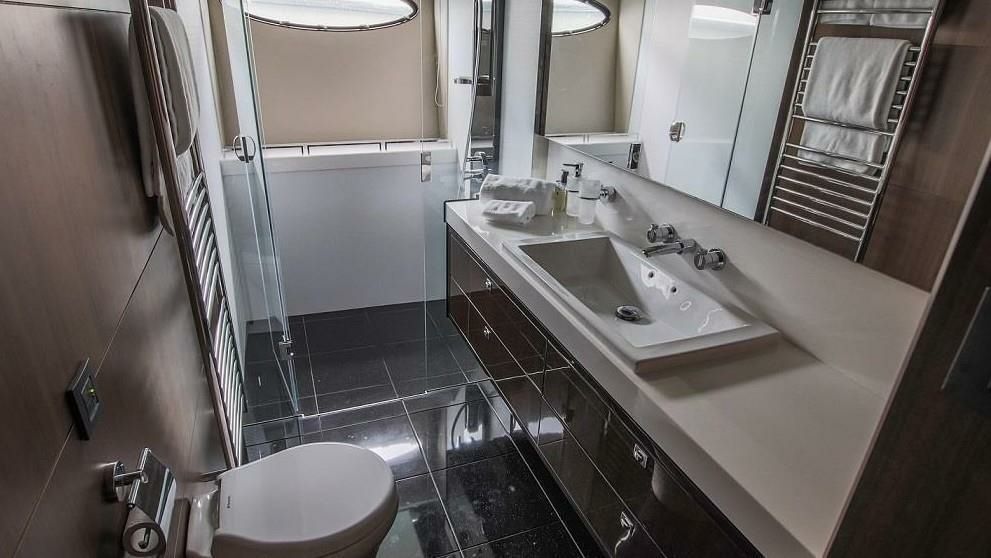 Princess 72 | Ruby Tuesday