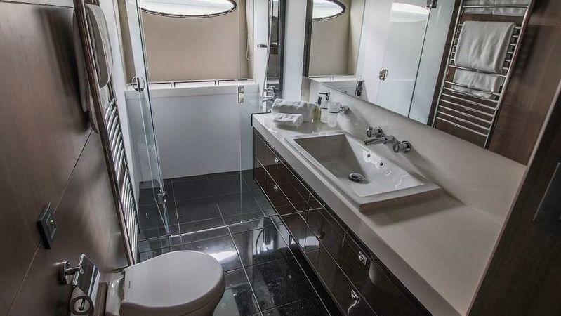 Princess 72 | Ruby Tuesday