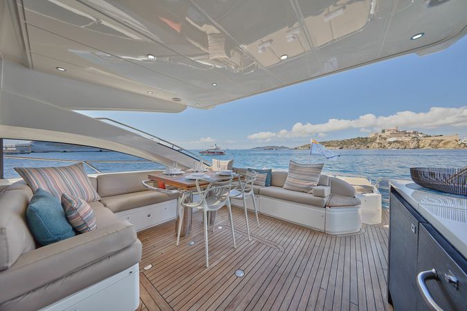 Princess 72 | Ruby Tuesday