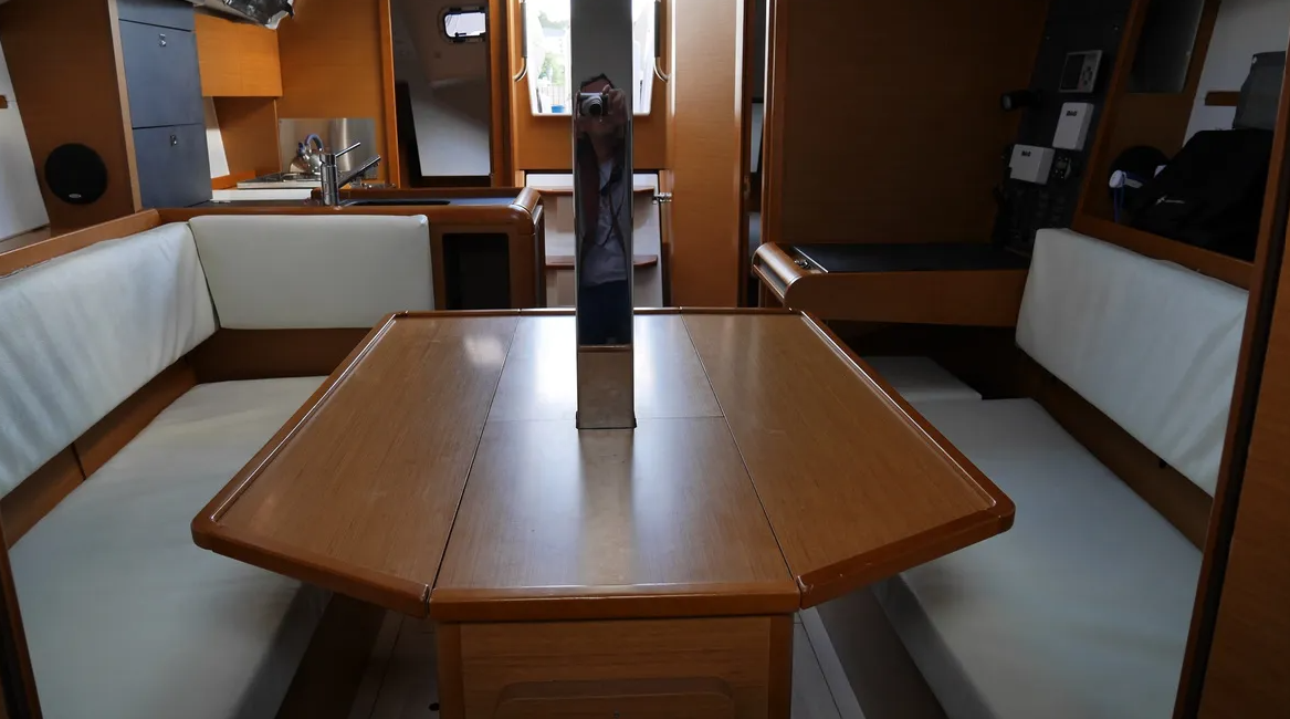 Jeanneau Sun Odyssey 349 | Game Boy's