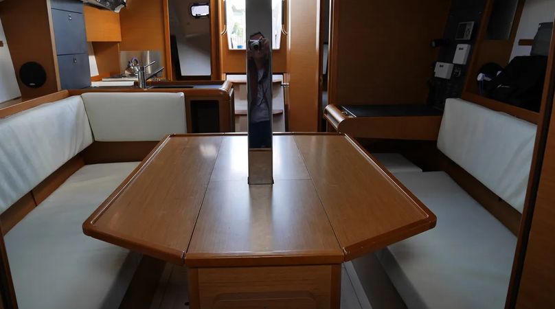 Jeanneau Sun Odyssey 349 | Game Boy's