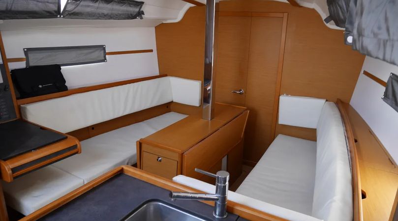 Jeanneau Sun Odyssey 349 | Game Boy's