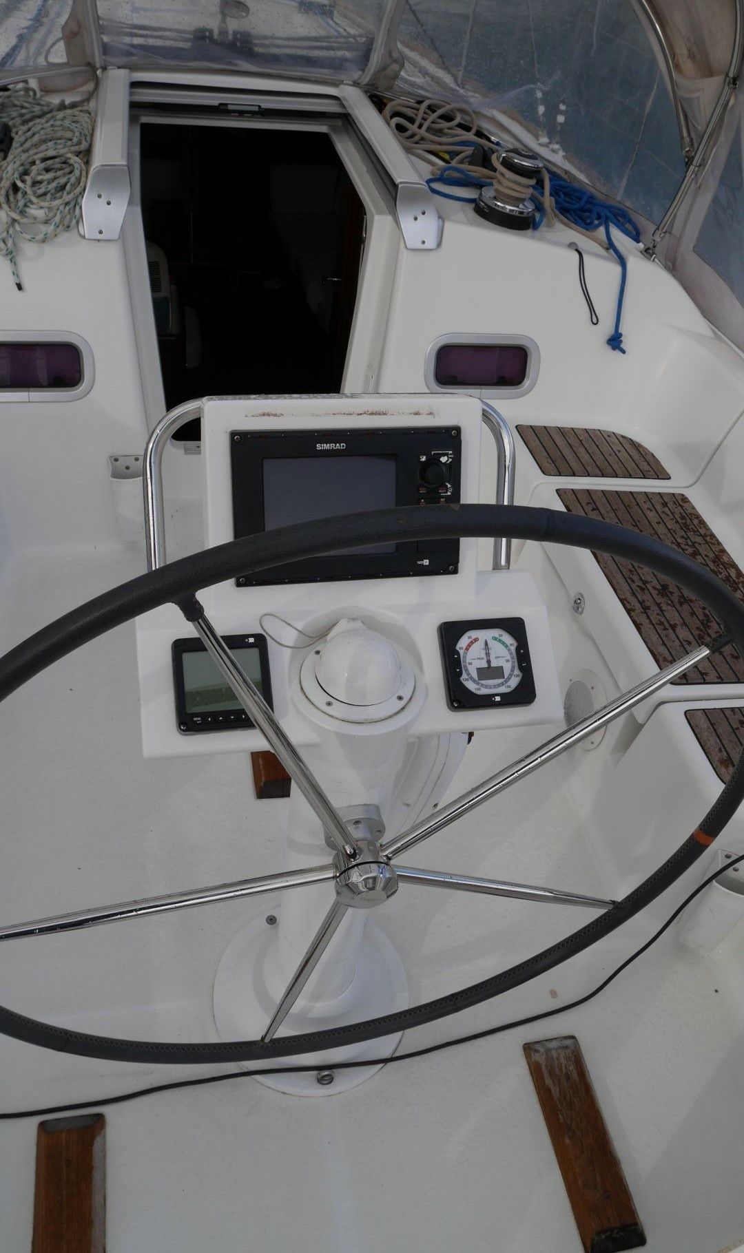 Beneteau Oceanis 37 | Dolenn