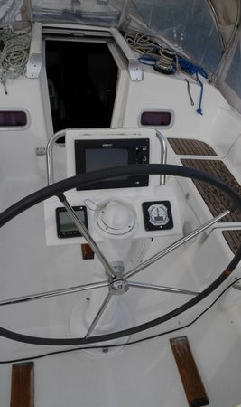 Beneteau Oceanis 37 | Dolenn