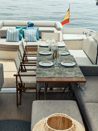 Azimut 68S | Esperanza