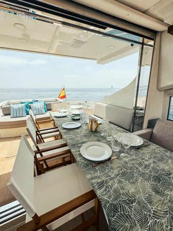 Azimut 68S | Esperanza